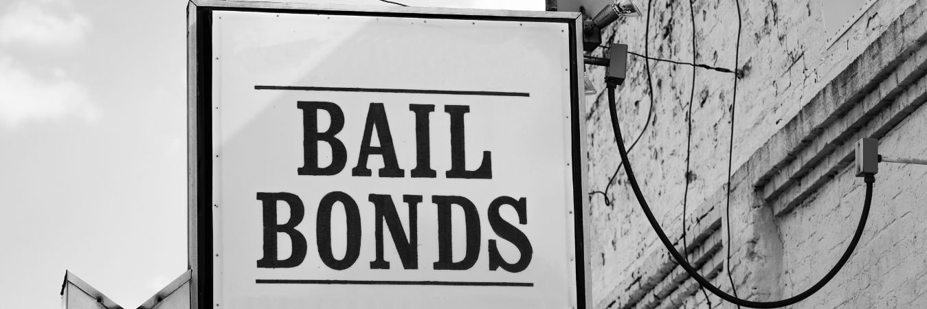 Steps to Choose Right Bail Bond Company | Crown Bail Bonds